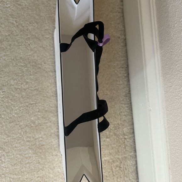 Chanel Signature White Bag with Black Handles and Purple Ribbon - Picture 4 of 6